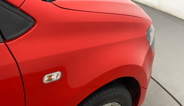 2015 Volkswagen Polo HIGHLINE1.2L, Petrol, Manual, 66,830 km, Right fender - Slightly dented