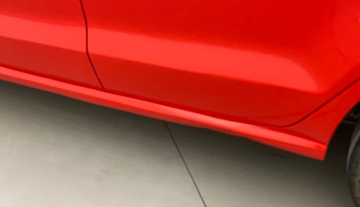 2015 Volkswagen Polo HIGHLINE1.2L, Petrol, Manual, 66,830 km, Left running board - Slight discoloration