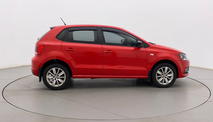2015 Volkswagen Polo HIGHLINE1.2L, Petrol, Manual, 66,830 km, Right Side View