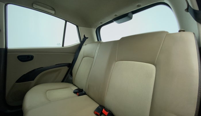 2014 Hyundai i10 MAGNA 1.1 IRDE2, Petrol, Manual, 84,127 km, Right Side Rear Door Cabin