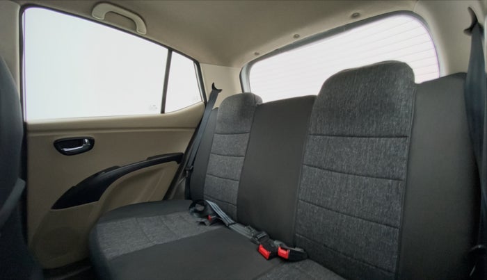 2013 Hyundai i10 SPORTZ 1.2 AT KAPPA2, Petrol, Automatic, 39,640 km, Right Side Rear Door Cabin View