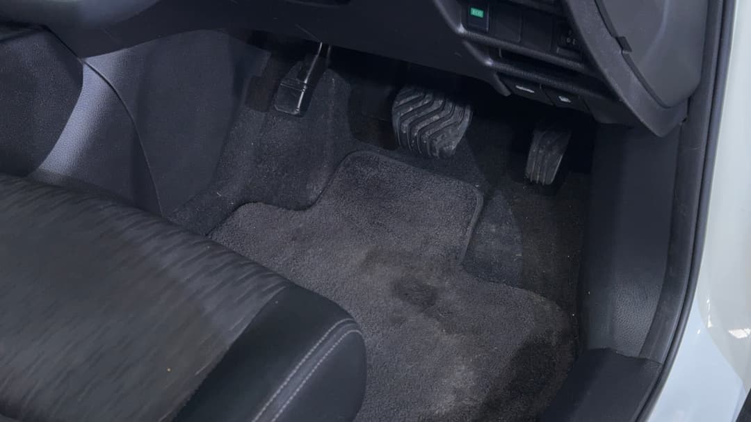 2020 Nissan X-trail St (2WD) (5yr), Automatic, 43752 km, Pedals and Footmat