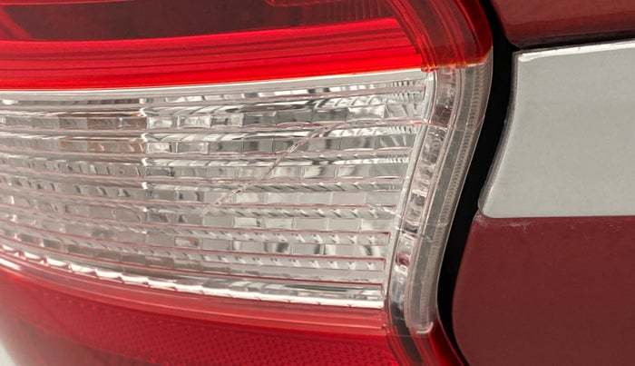 2018 Ford Figo Aspire 1.2 TITANIUM PETROL, Petrol, Manual, 56,308 km, Left tail light - Minor damage