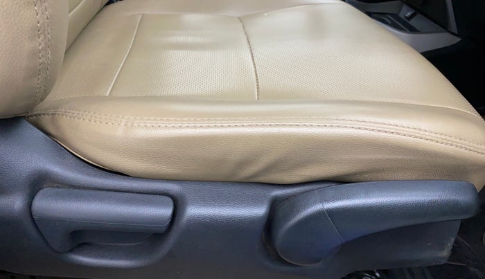 2019 Honda City 1.5L I-DTEC VX, Diesel, Manual, 1,12,187 km, Driver Side Adjustment Panel