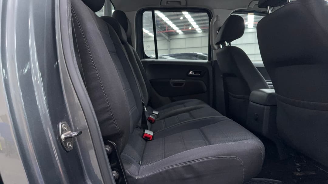 2017 Volkswagen Amarok V6 Tdi 550 Highline, Automatic, 155878 km, Right Side Rear Door Cabin View