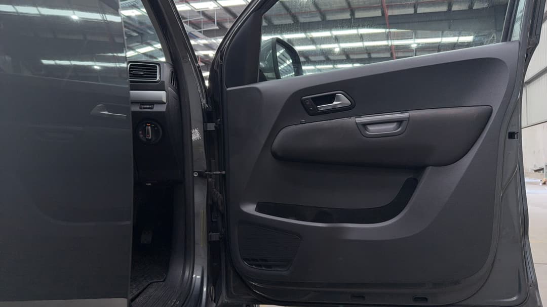 2017 Volkswagen Amarok V6 Tdi 550 Highline, Automatic, 155878 km, Speaker View