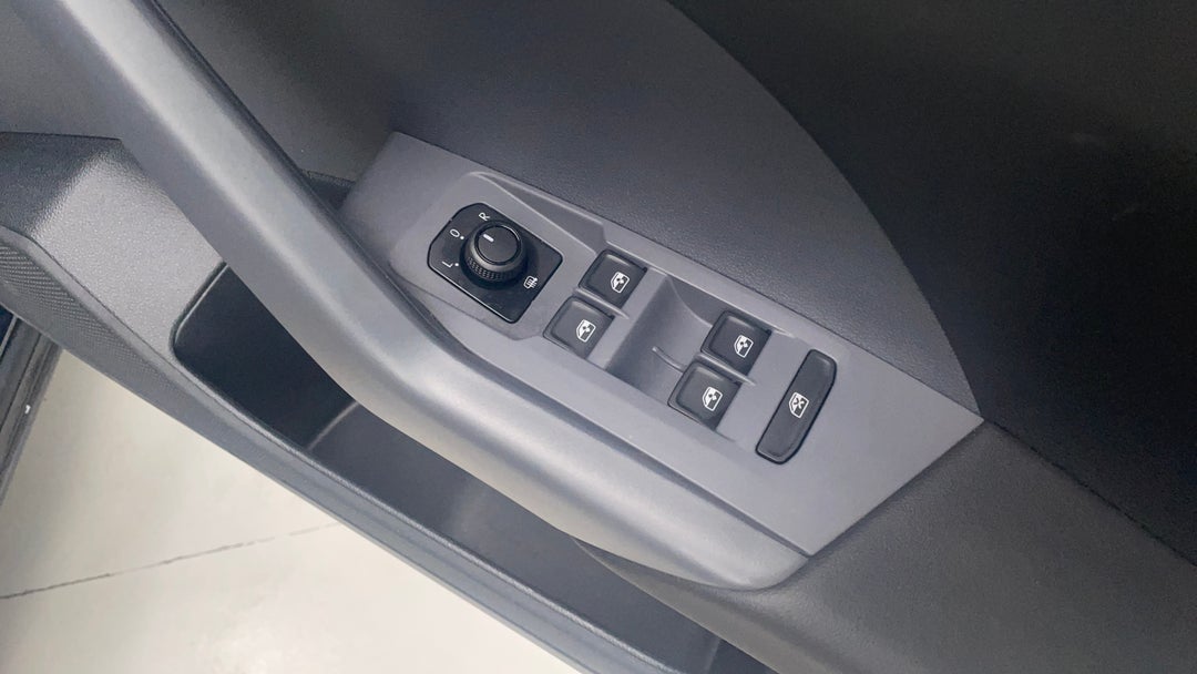 Drivers Side Door Panel Controls