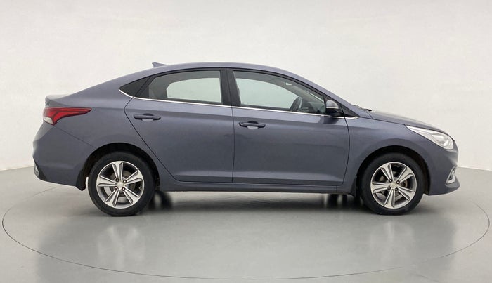 2017 Hyundai Verna 1.6 CRDI SX + AT, Diesel, Automatic, 91,968 km, Right Side View