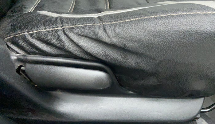 2015 Maruti Swift VDI ABS, Diesel, Manual, 1,04,977 km, Driver Side Adjustment Panel