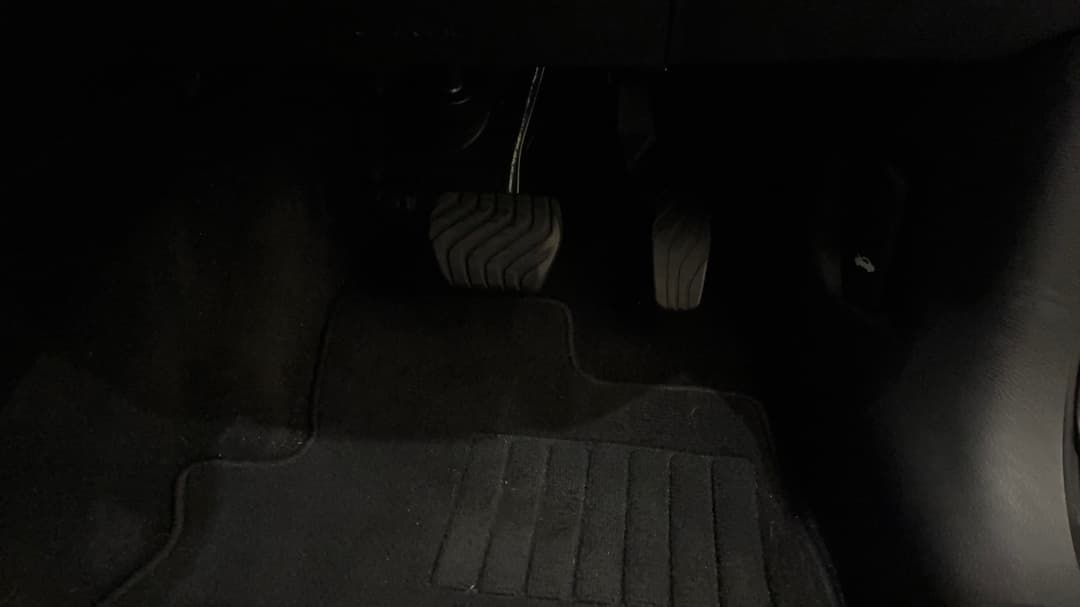 2021 Mitsubishi Outlander Ls 7 Seat (2WD), Automatic, 38414 km, Pedals and Footmat