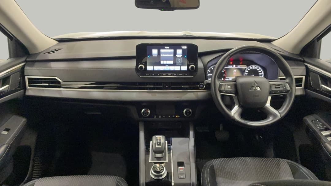 2021 Mitsubishi Outlander Ls 7 Seat (2WD), Automatic, 38414 km, Dashboard View