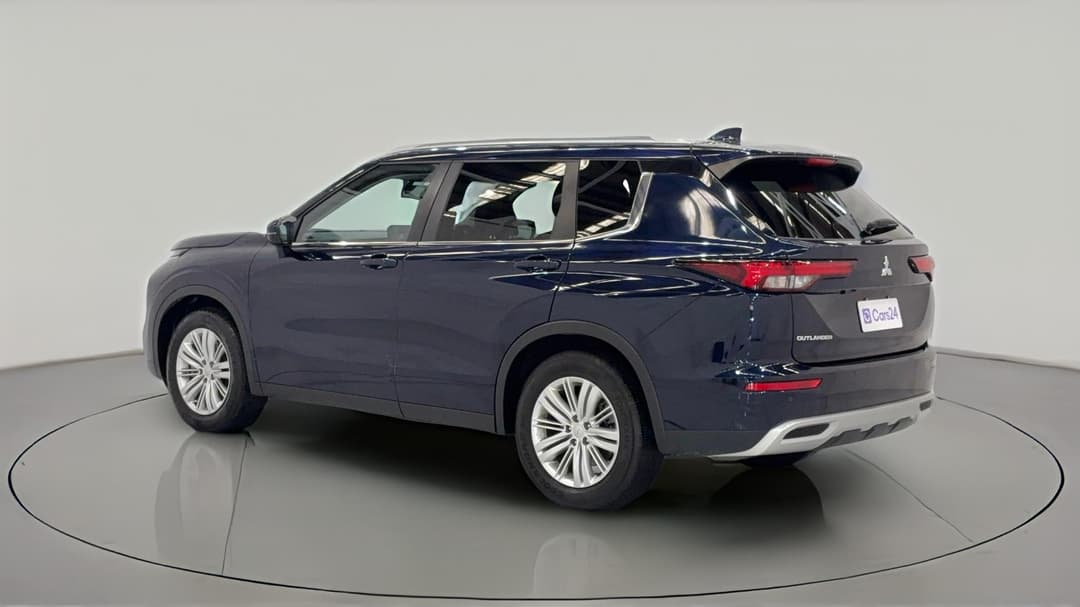 2021 Mitsubishi Outlander Ls 7 Seat (2WD), Automatic, 38414 km, Left Back Diagonal (45- Degree) View