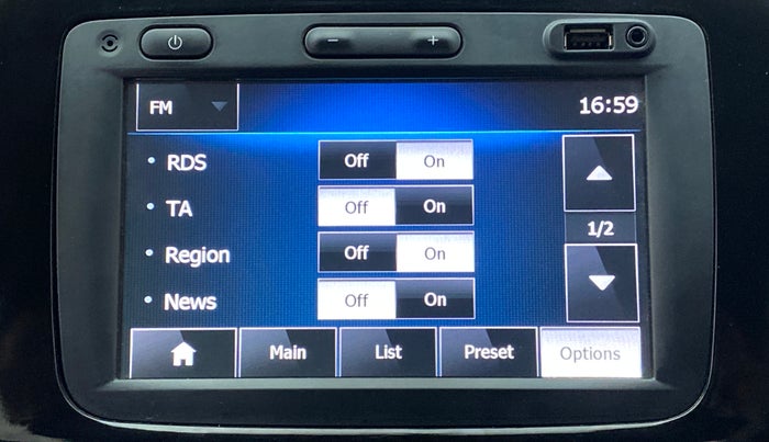 2016 Renault Kwid RXT, Petrol, Manual, 32,996 km, Touchscreen Infotainment System