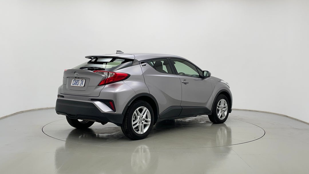 Right Back Diagonal (45- Degree) View