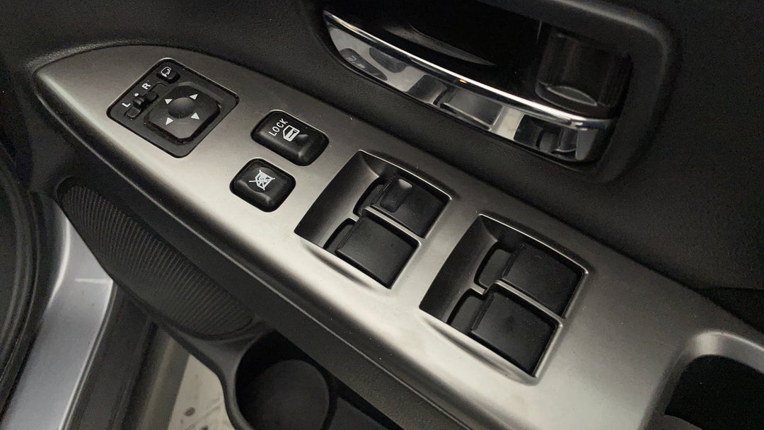 2020 Mitsubishi ASX Ls (2WD), Automatic, 88894 km, Drivers Side Door Panel Controls