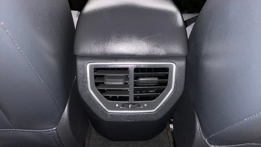 Rear A/C Vent