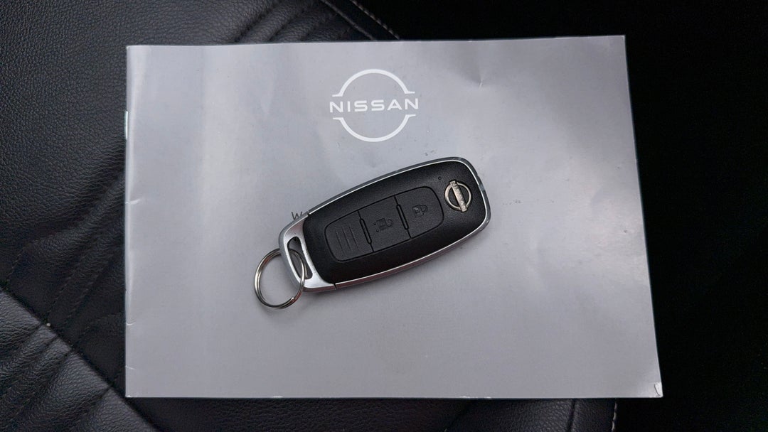 2023 Nissan Juke St-l, Automatic, 57218 km, Key Close-up