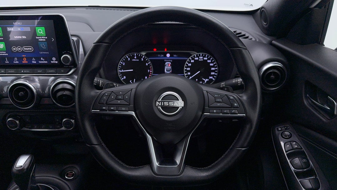 2023 Nissan Juke St-l, Automatic, 57218 km, Steering Wheel Close-up