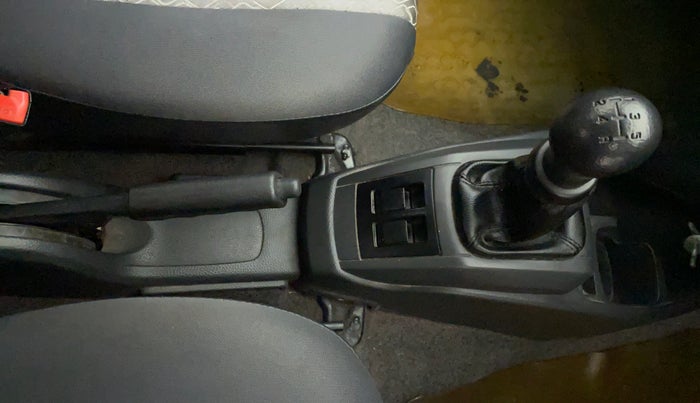 2016 Maruti Alto 800 LXI, Petrol, Manual, 34,996 km, Gear Lever