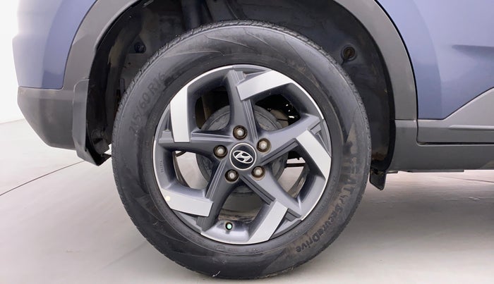 2019 Hyundai VENUE SX(O) CRDi, Diesel, Manual, 55,828 km, Right Rear Wheel