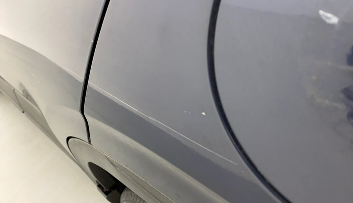 2019 Hyundai VENUE SX(O) CRDi, Diesel, Manual, 55,828 km, Left quarter panel - Minor scratches