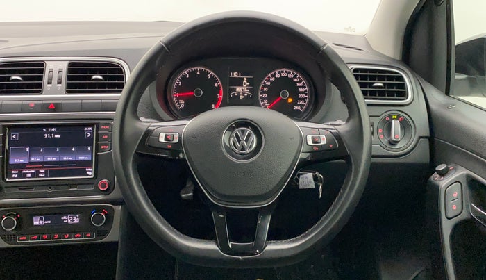 2021 Volkswagen Polo HIGHLINE PLUS 1.0, Petrol, Manual, 36,573 km, Steering Wheel Close Up