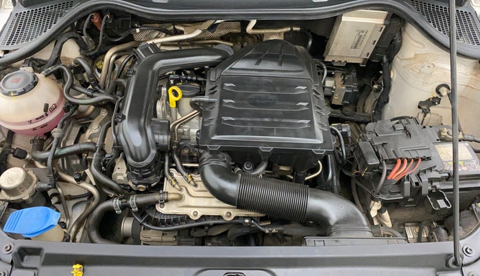 2021 Volkswagen Polo HIGHLINE PLUS 1.0, Petrol, Manual, 36,573 km, Open Bonet