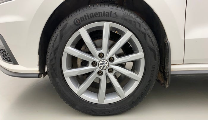 2021 Volkswagen Polo HIGHLINE PLUS 1.0, Petrol, Manual, 36,573 km, Left Front Wheel