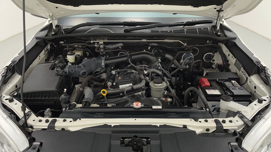 Open Bonnet (Engine)