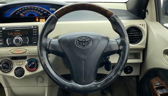 2014 Toyota Etios Liva G, Petrol, Manual, 45,164 km, Steering Wheel Close Up