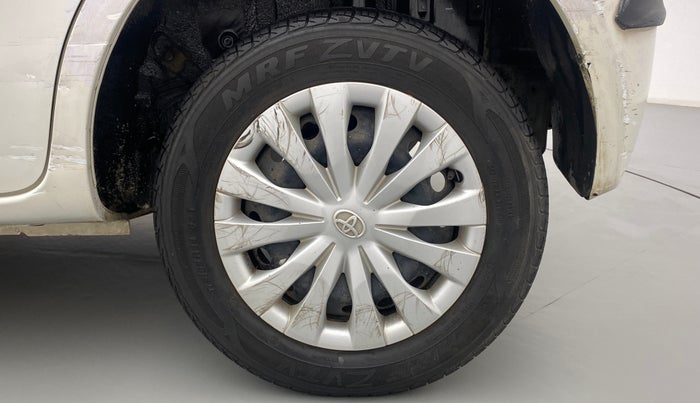 2014 Toyota Etios Liva G, Petrol, Manual, 45,164 km, Left Rear Wheel