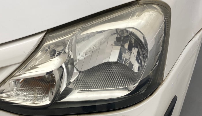 2014 Toyota Etios Liva G, Petrol, Manual, 45,164 km, Left headlight - Faded