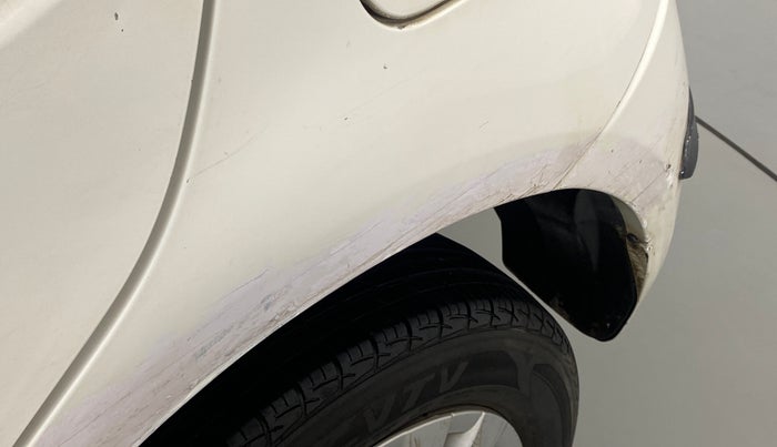 2014 Toyota Etios Liva G, Petrol, Manual, 45,164 km, Left quarter panel - Minor scratches