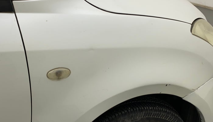 2010 Maruti Swift LXI, Petrol, Manual, 70,437 km, Right fender - Slightly dented