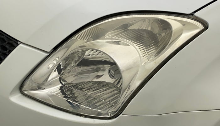 2010 Maruti Swift LXI, Petrol, Manual, 70,437 km, Left headlight - Minor scratches