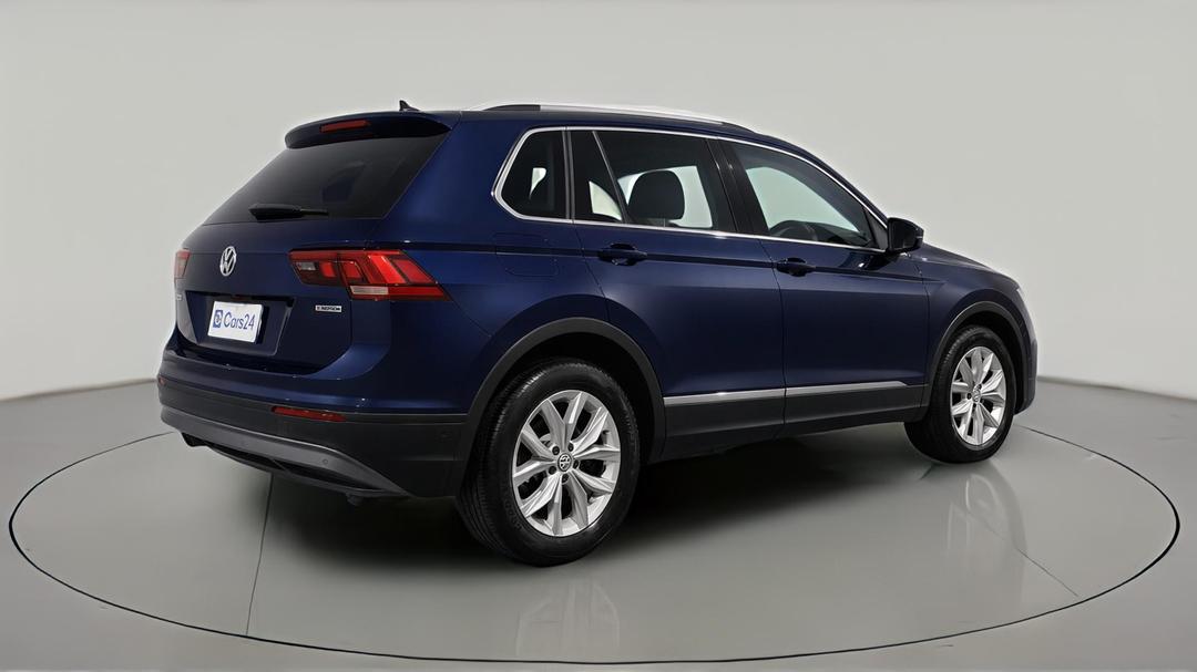 2018 Volkswagen Tiguan 132 Tsi Comfortline, Automatic, 120723 km, Right Back Diagonal (45- Degree) View