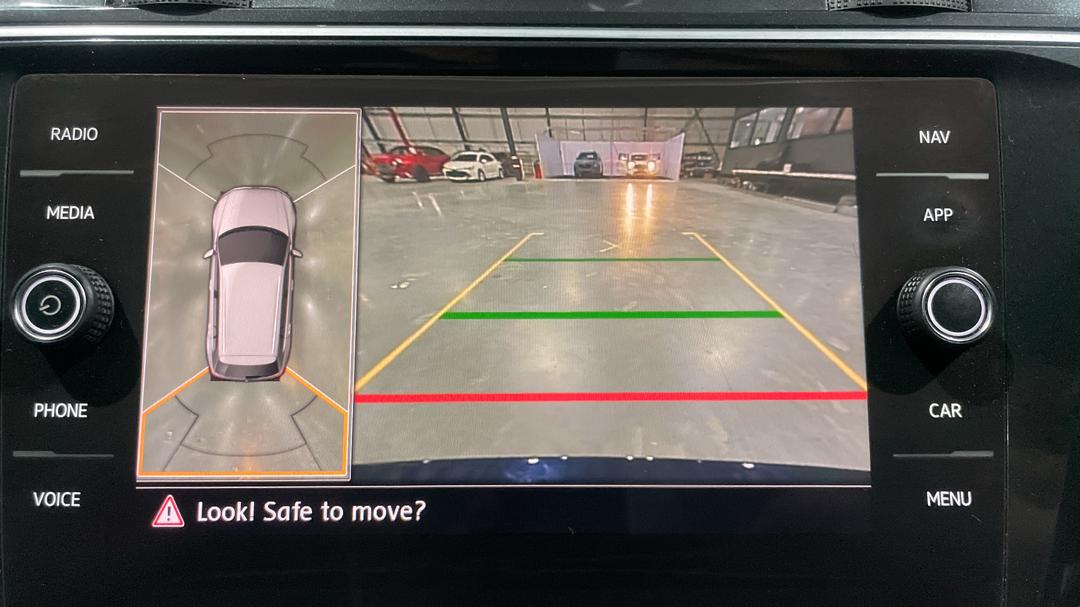 2018 Volkswagen Tiguan 132 Tsi Comfortline, Automatic, 120723 km, Parking Camera