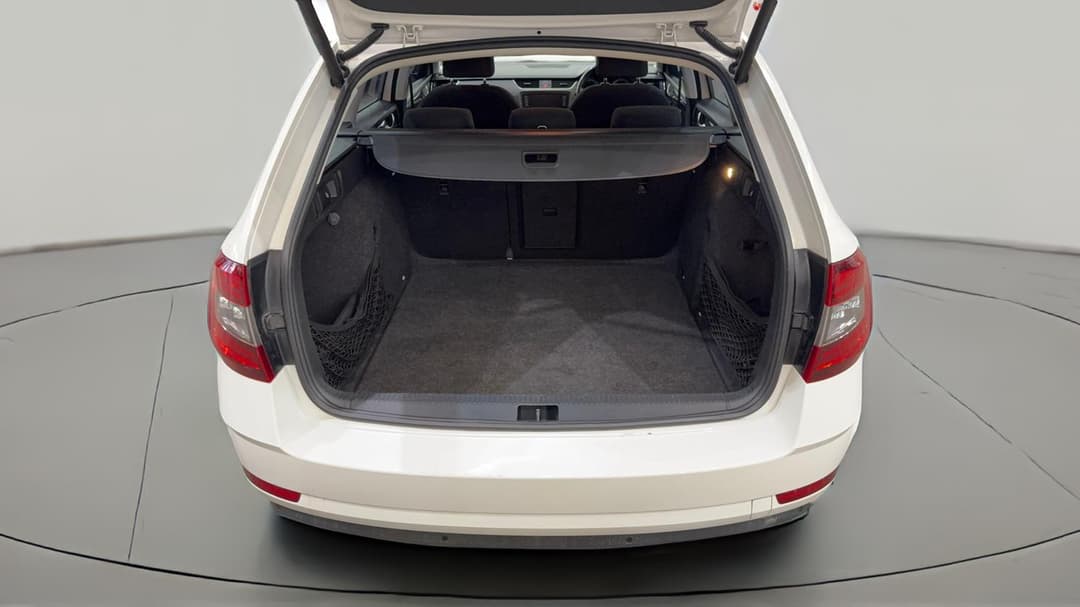 2018 SKODA Octavia 110 Tsi, Automatic, 155780 km, Boot Inside View