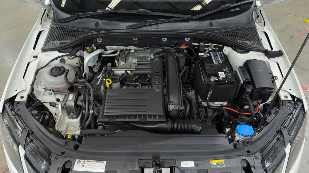 2018 SKODA Octavia 110 Tsi, Automatic, 155780 km, Open Bonnet (Engine)