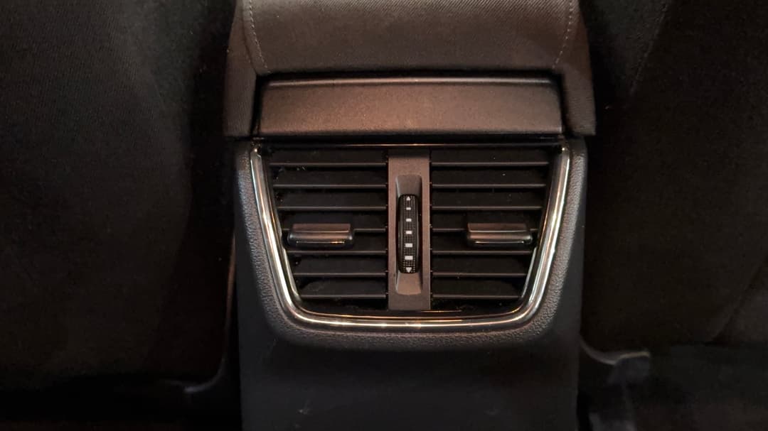 2018 SKODA Octavia 110 Tsi, Automatic, 155780 km, Rear A/C Vent