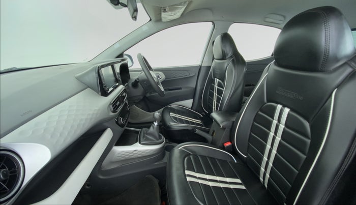 2020 Hyundai GRAND I10 NIOS SPORTZ CNG MT, CNG, Manual, 45,240 km, Right Side Front Door Cabin