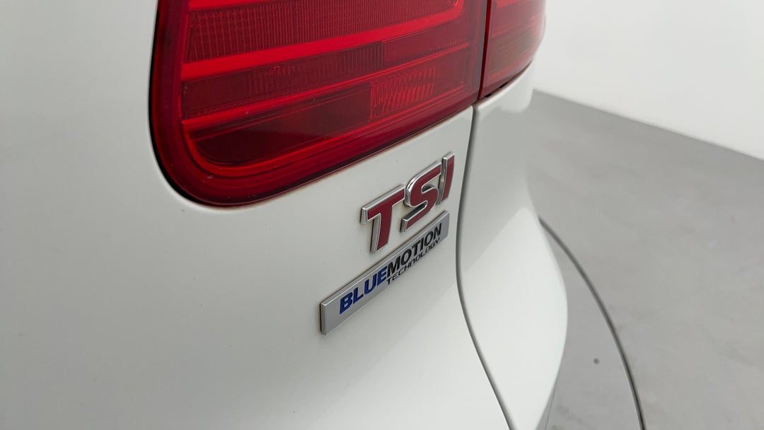 Badge (Boot Right Side)