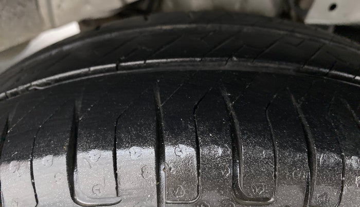 2013 Hyundai Santro Xing GL PLUS, Petrol, Manual, 77,272 km, Left Rear Tyre Tread