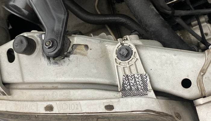 2013 Hyundai Santro Xing GL PLUS, Petrol, Manual, 77,272 km, Right headlight - Clamp has minor damage