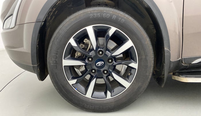 2018 Mahindra XUV500 W11 (O), Diesel, Manual, 47,339 km, Left Front Wheel