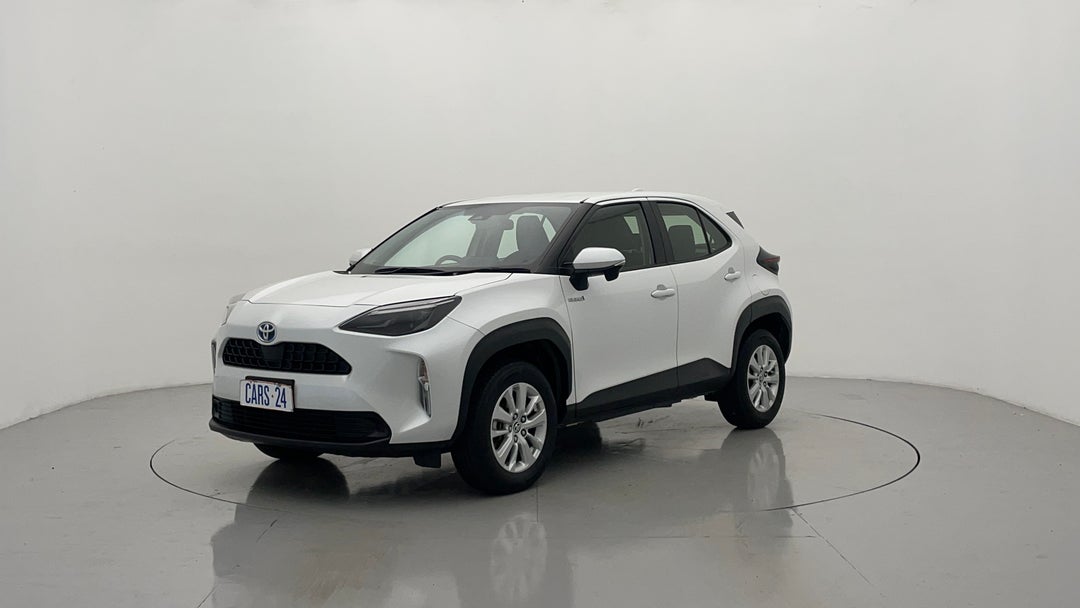 Left Front Diagonal (45- Degree) View