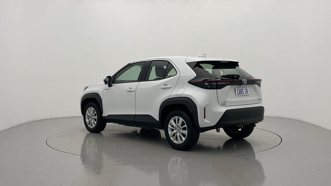 Left Back Diagonal (45- Degree) View