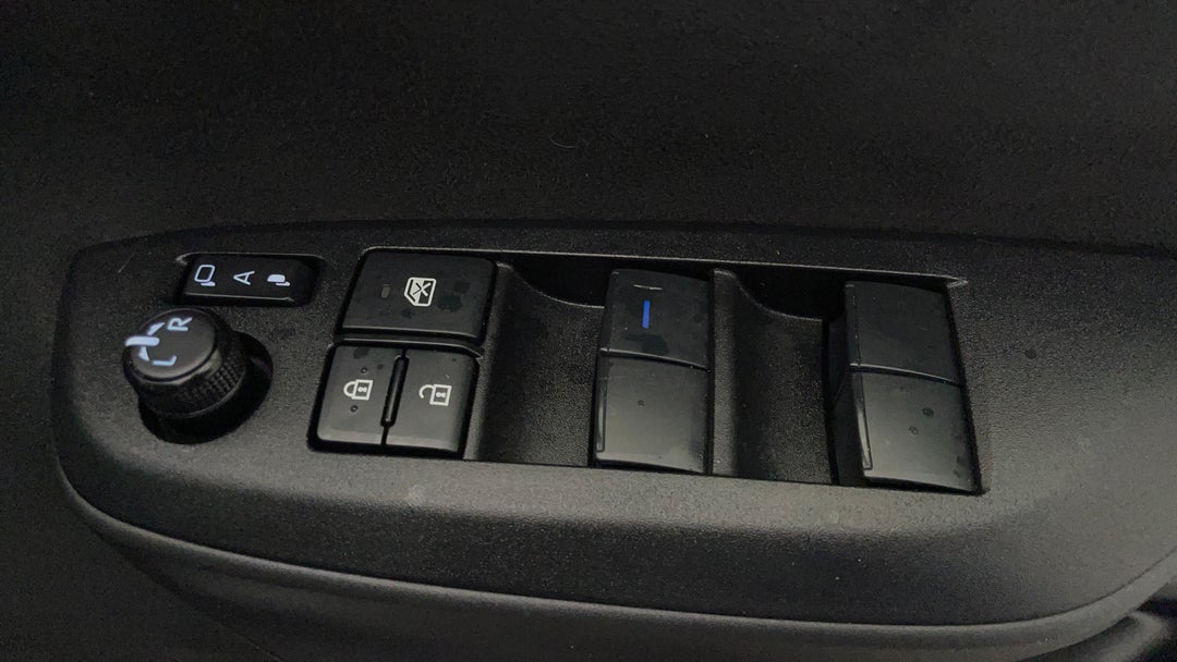 Drivers Side Door Panel Controls