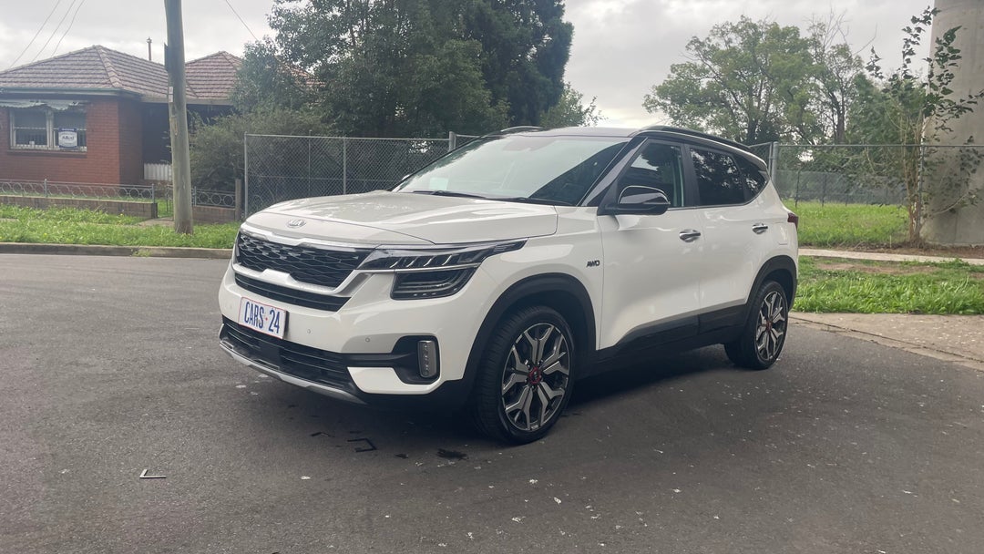 Left Front Diagonal (45- Degree) View