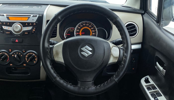 2016 Maruti Wagon R 1.0 VXI, Petrol, Manual, 29,028 km, Steering Wheel Close Up